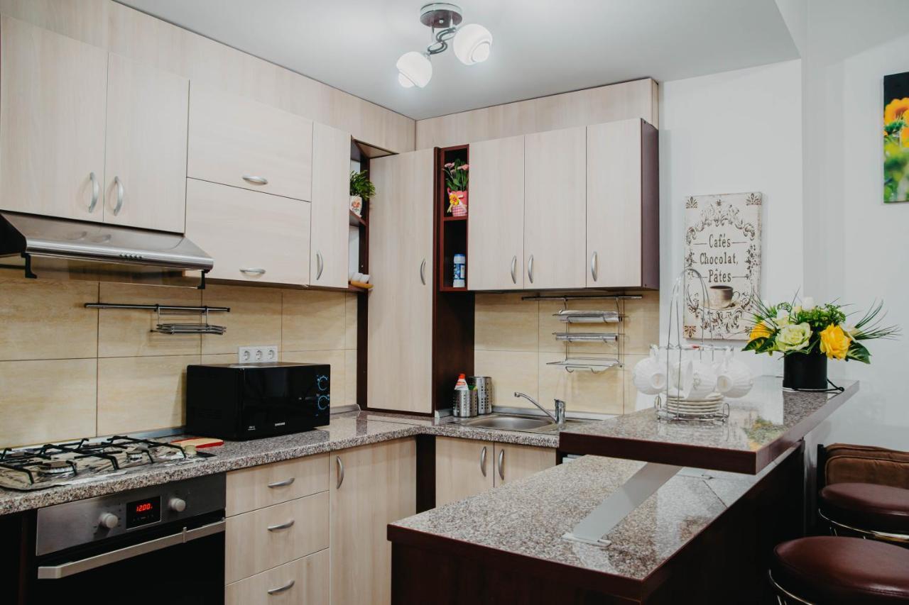 Apartamento Hugo Mountain Sinaia Exterior foto
